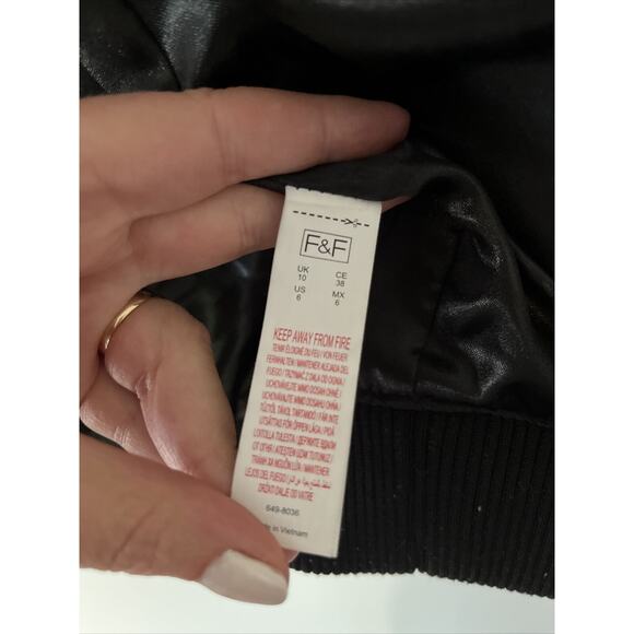 F&F Women’s Full Zip Jacket Black Gray Leopard Print Fleece Coat Size US 6 Lined - Picture 5 of 16